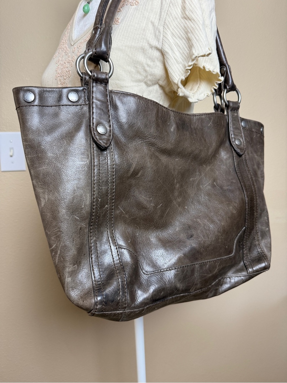 Frye Leather Melissa Shoulder Bag - Picture 3 of 8